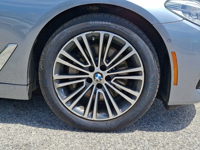 2018 BMW 5 Series 540i - Photo 43