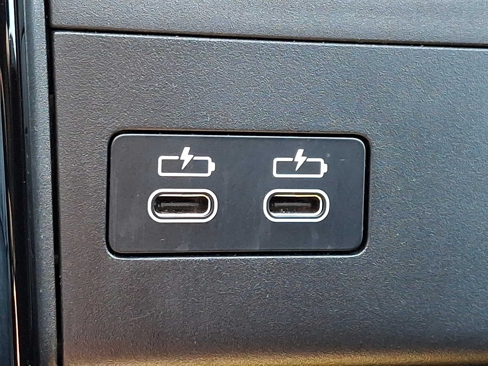 2025 BMW X1 xDrive28i Sports Activity Vehicle