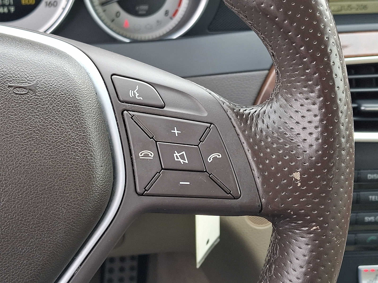 2014 Mercedes-Benz C-Class 4dr Sdn C 300 Sport 4MATIC®