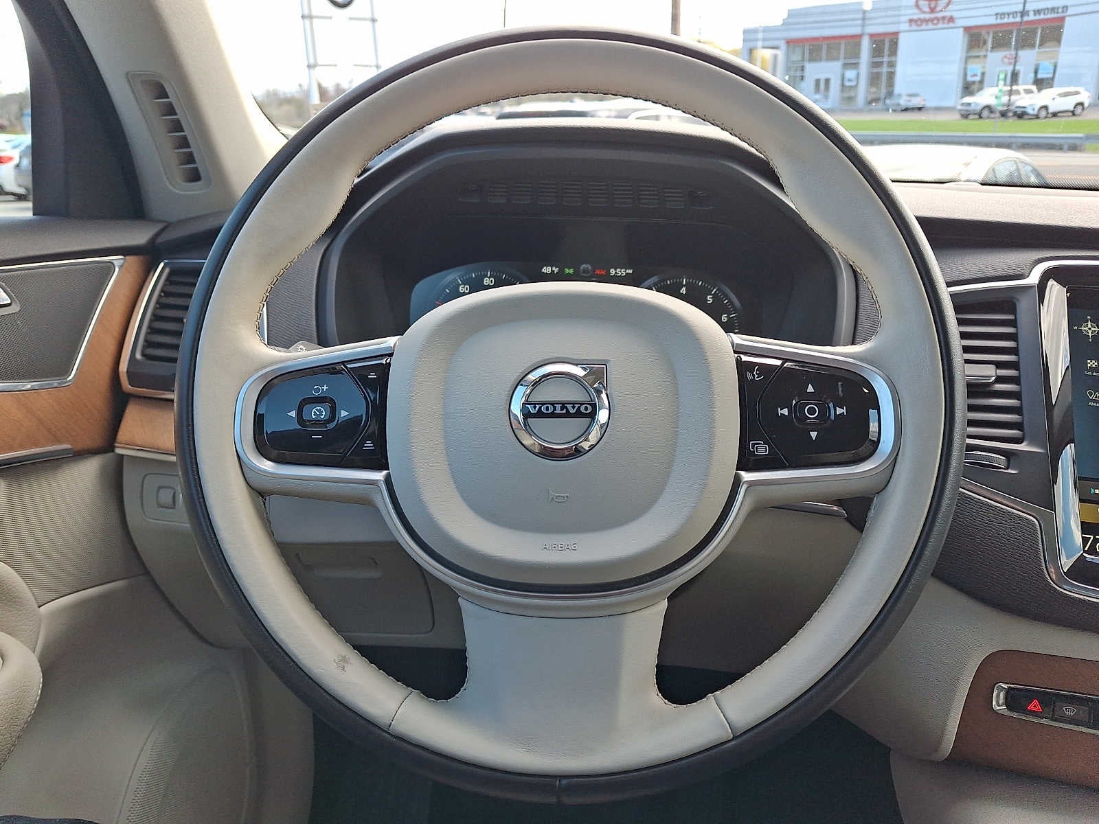 2021 Volvo XC90 T5 AWD Momentum 7P