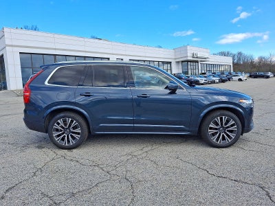 2021 Volvo XC90 T5 AWD Momentum 7P