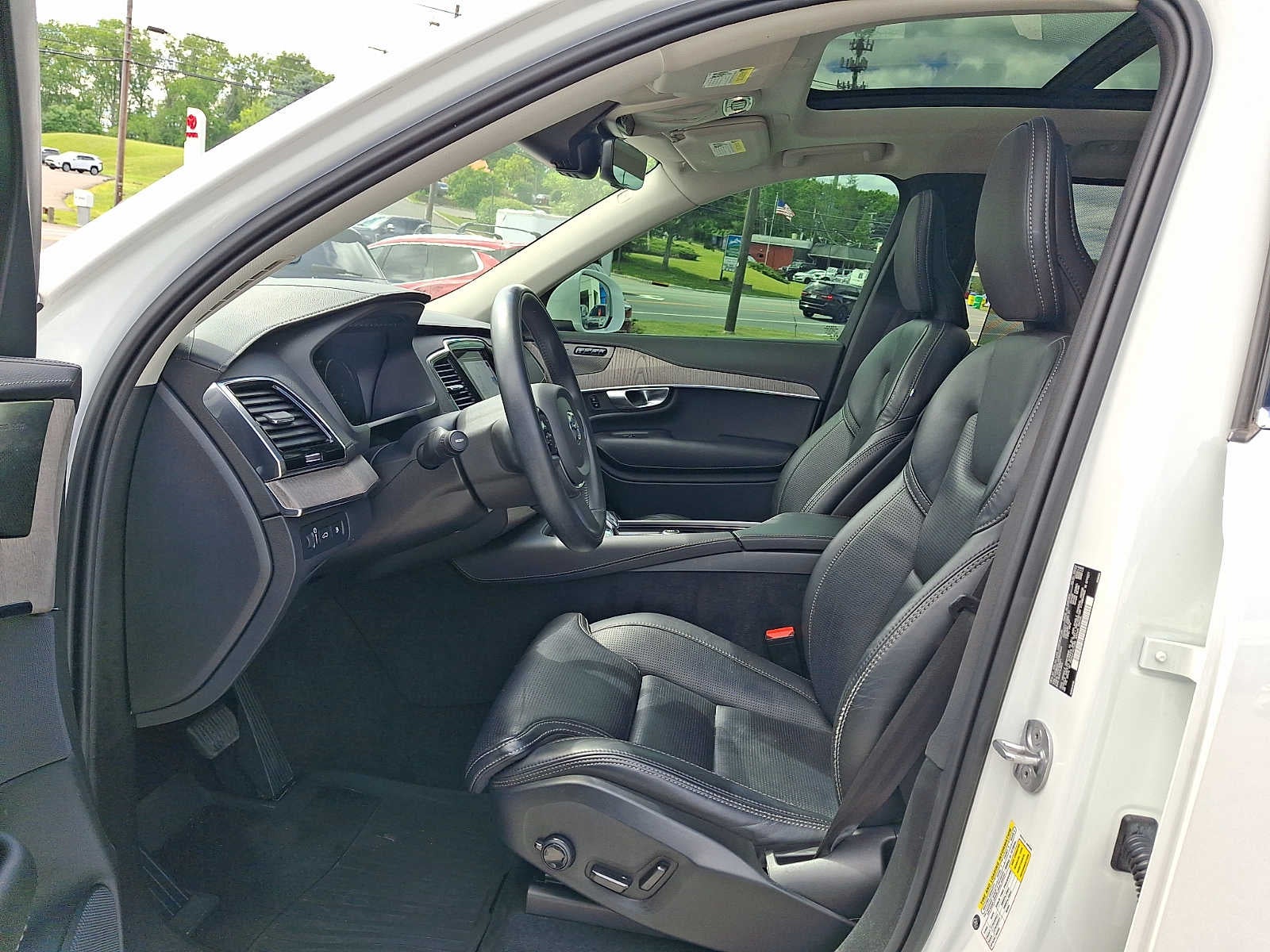 2022 Volvo XC90 Inscription - Photo 14