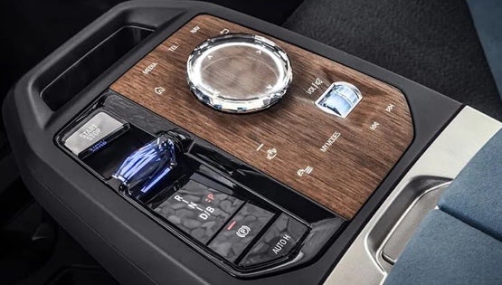 BMW iX Shy Tech Controls